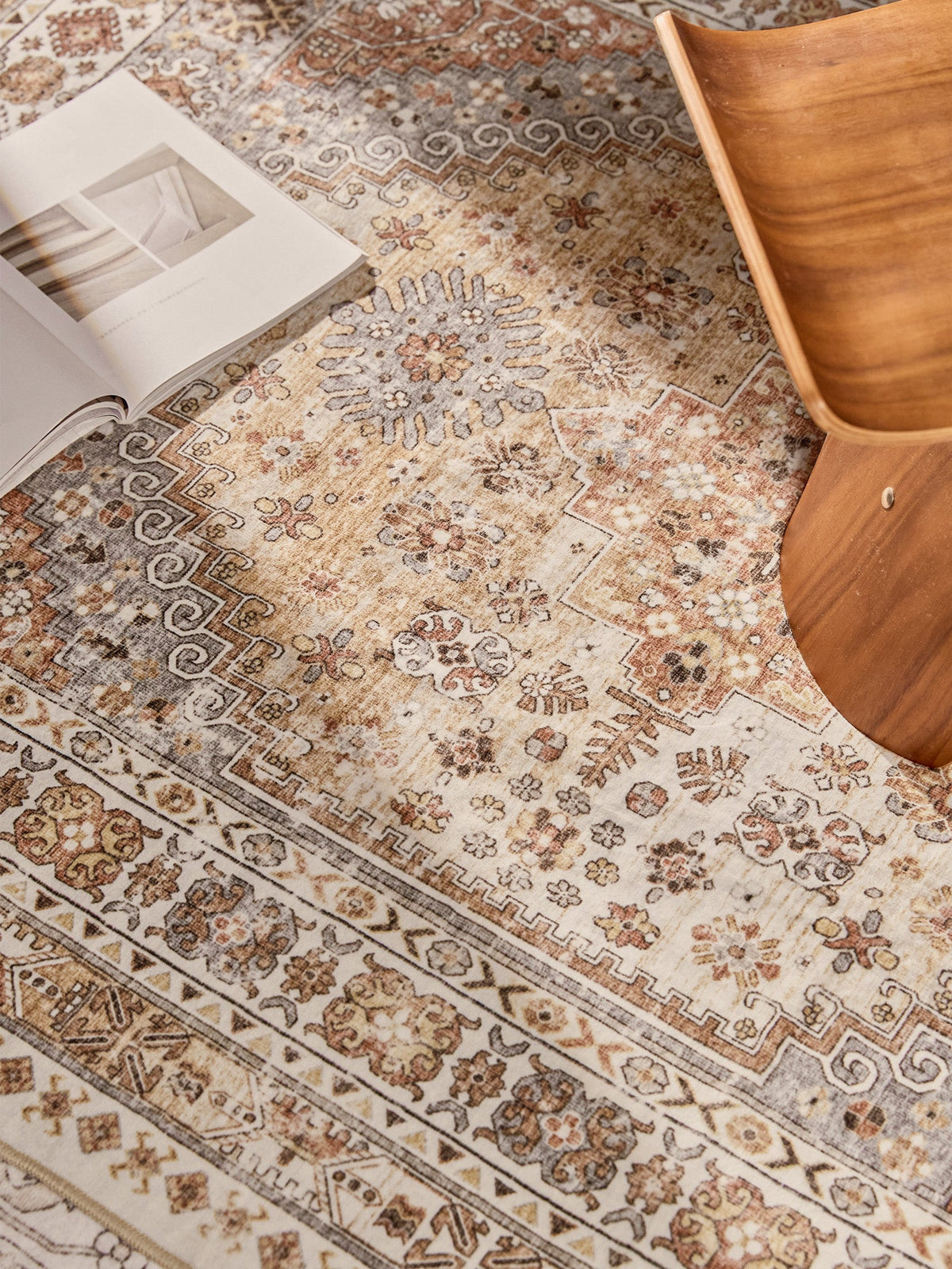 Roxstand Arghavan Orange
