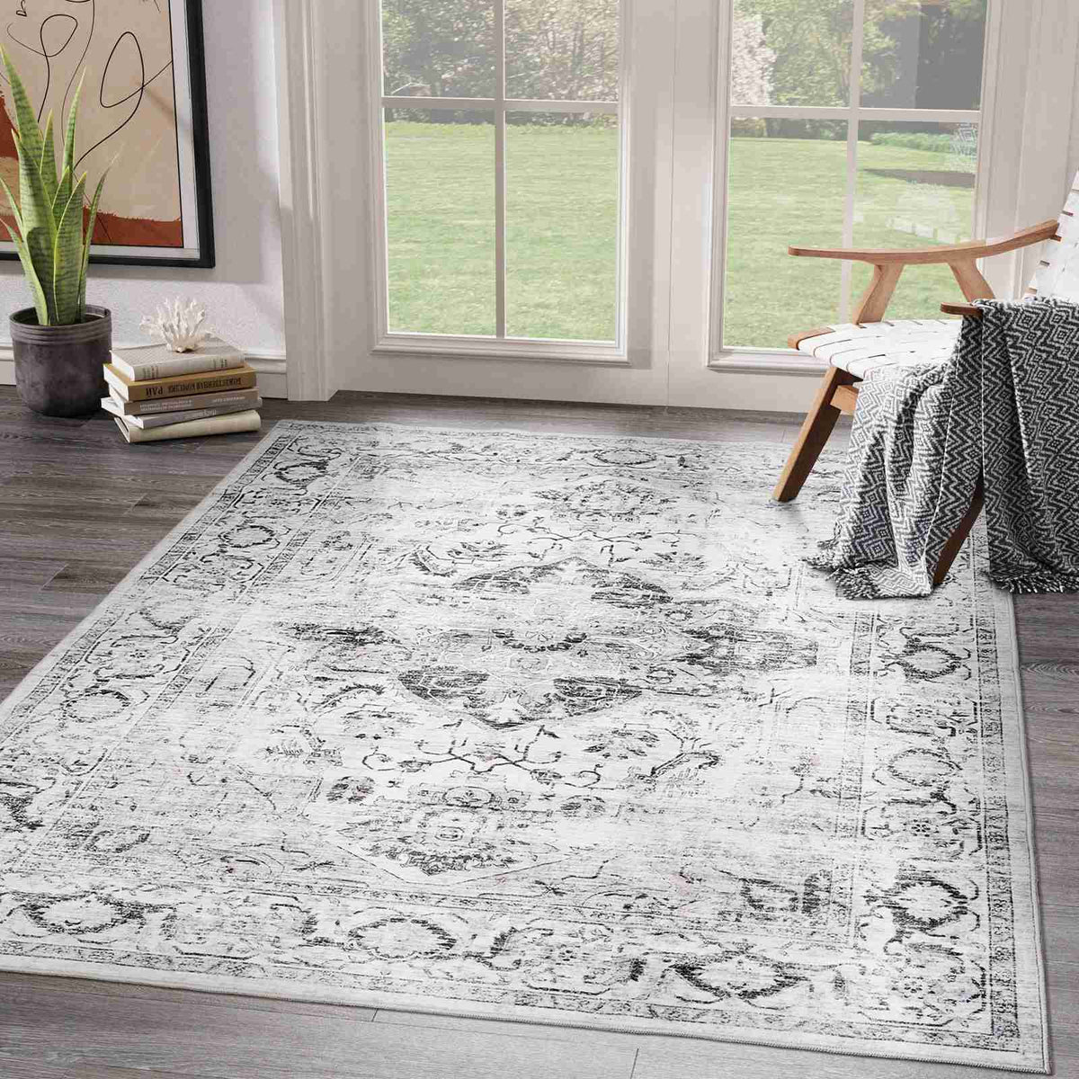 Roxstand Raqia Ivory